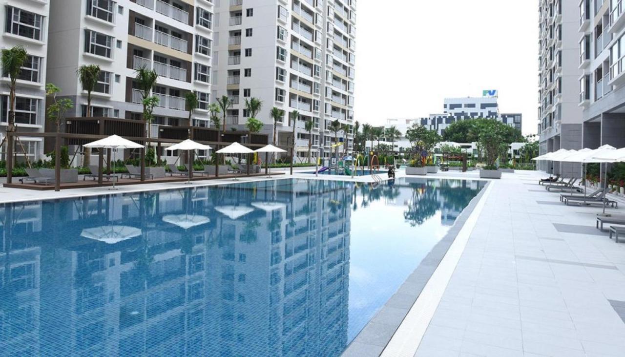 Apartments At Scenic Valley Ho Chi Minh City Exterior photo
